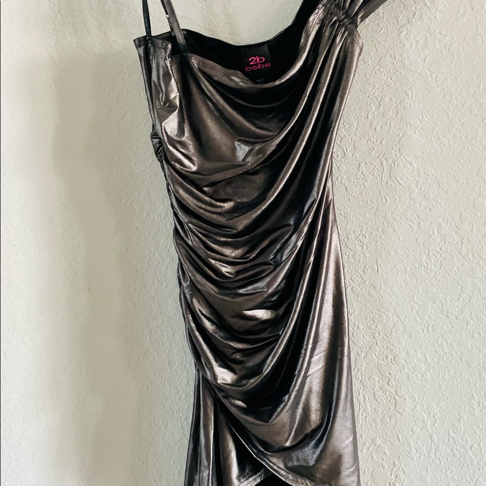 2b bebe one shoulder dress